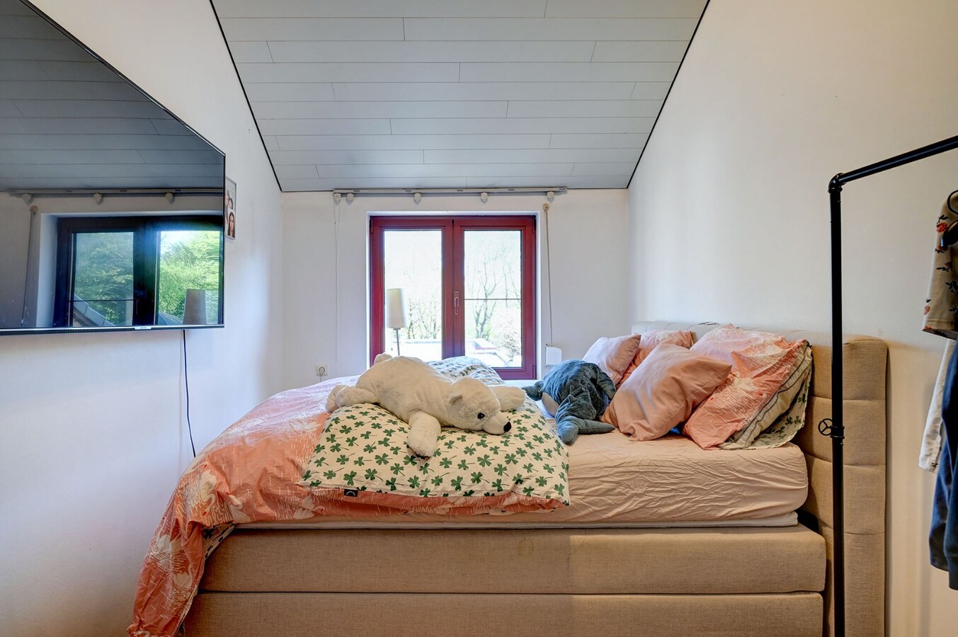 Uitzonderlijk kantoorgebouw met woonst 