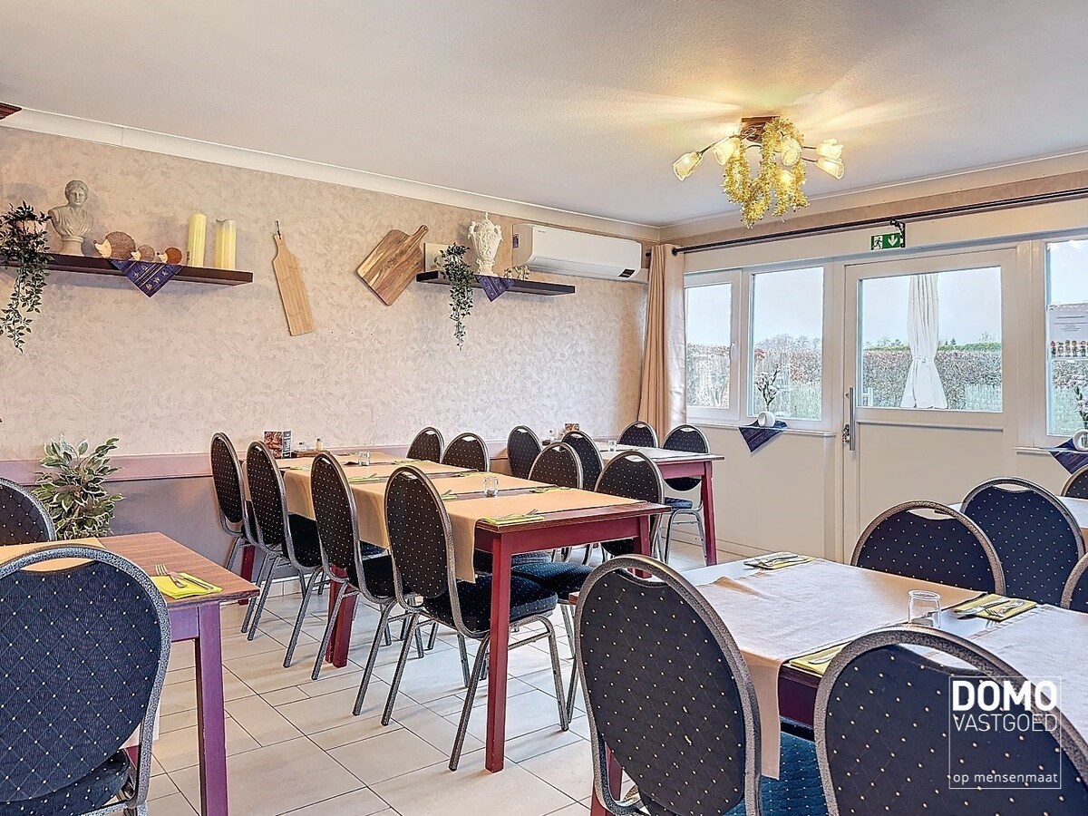 TE HUUR - GOED DRAAIEND RESTAURANT MET FRITUURZAAK EN WOONST 