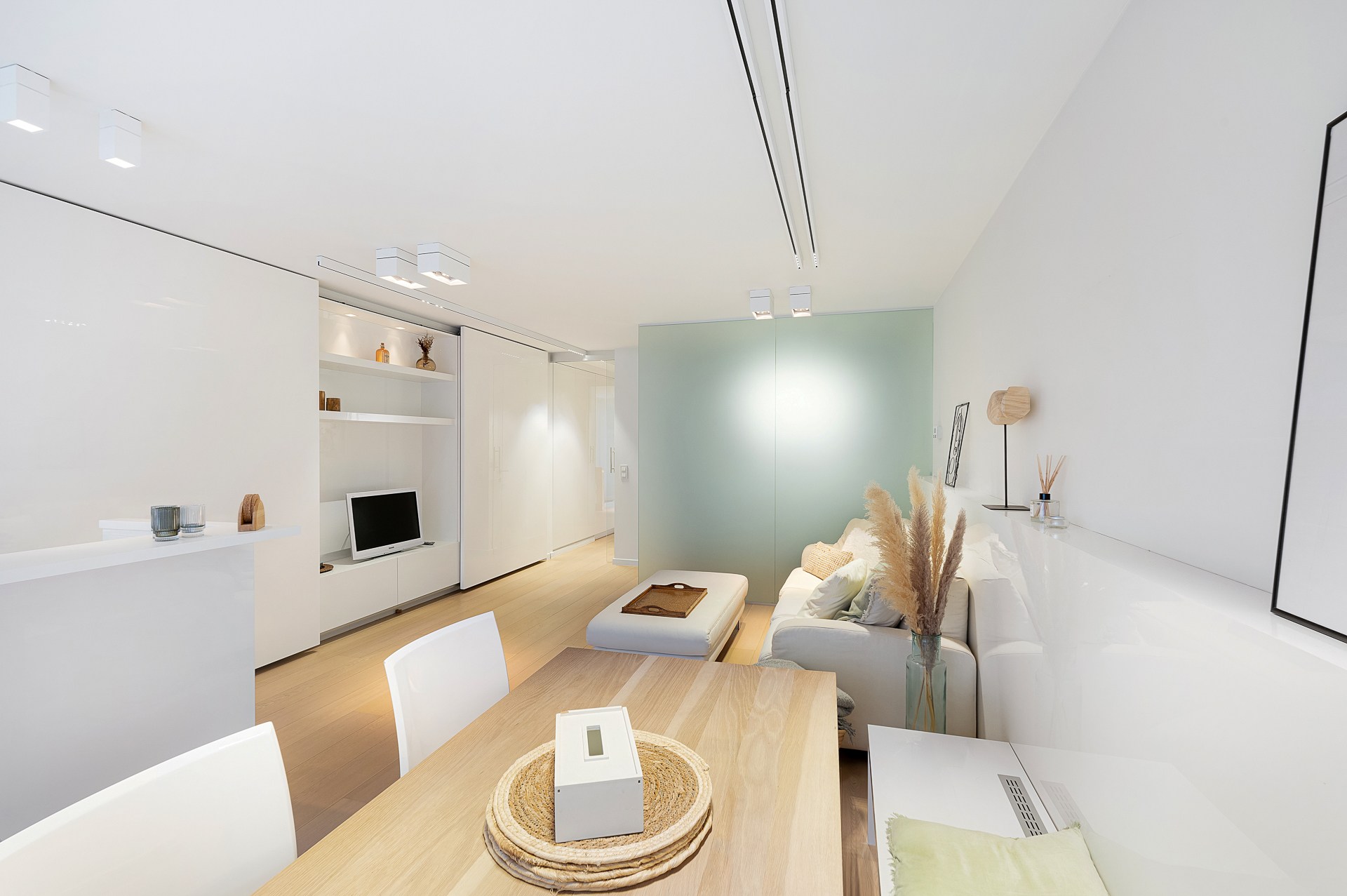 Appartement confortable avec 2 chambres dans un bâtiment récent, situé au centre de l'avenue Fincentlaan à Knokke. 