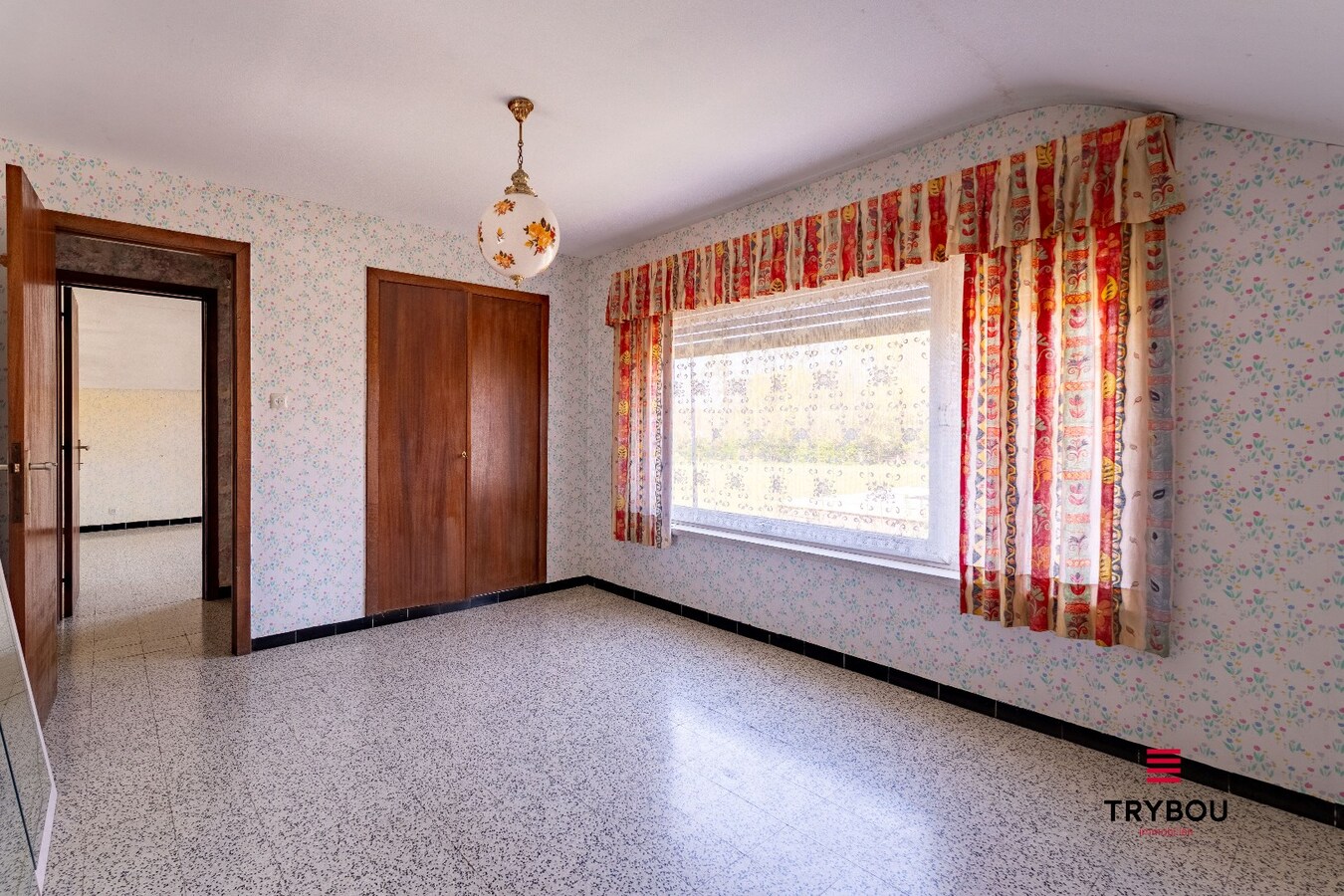 Charmante woning met grote tuin en tal van mogelijkheden 