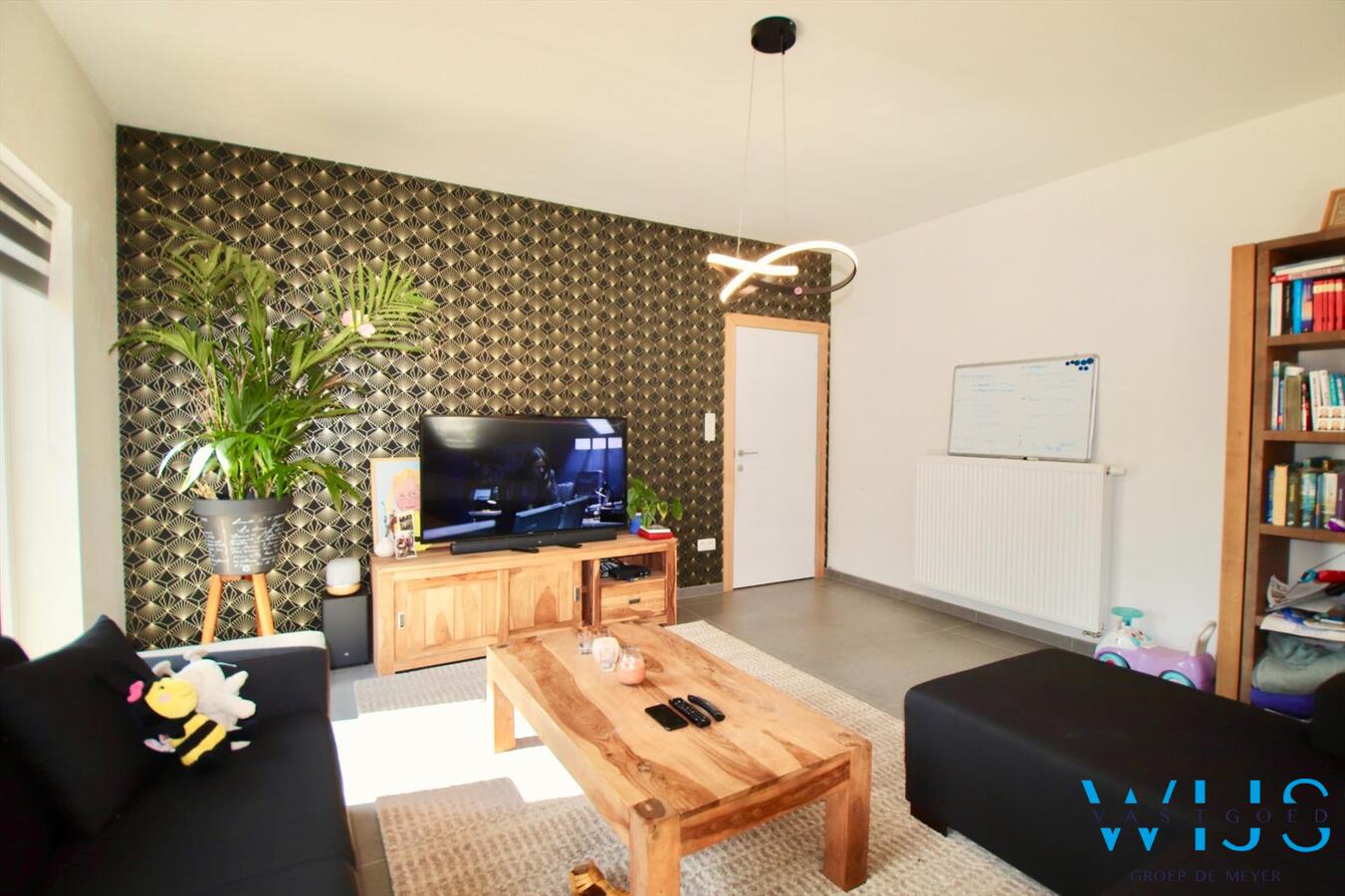 Enorm ruime nieuwbouwwoning op een perceel van 1088 m² te ERTVELDE ! 