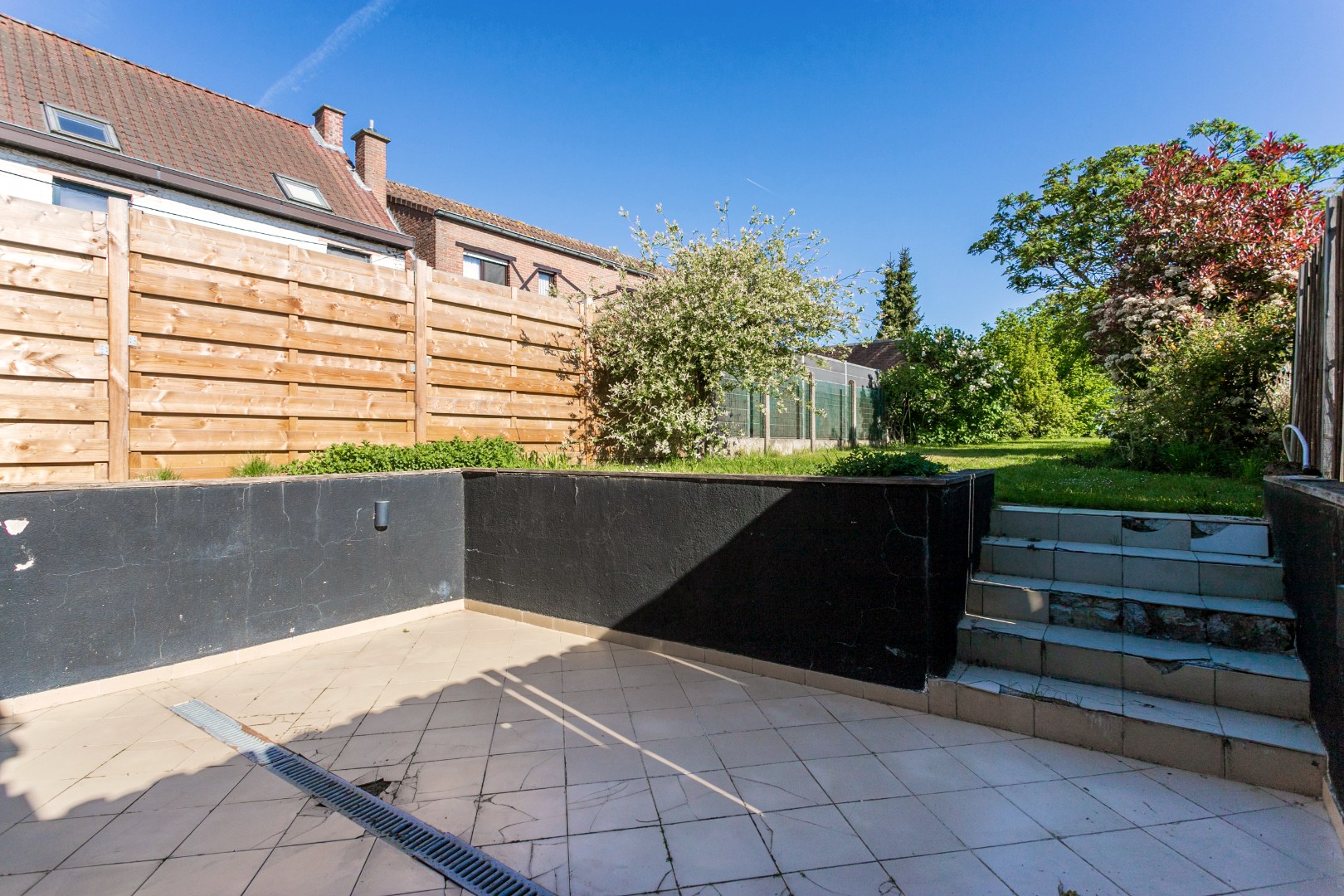 Instapklare gezinswoning met 3 slpk en ruime tuin 