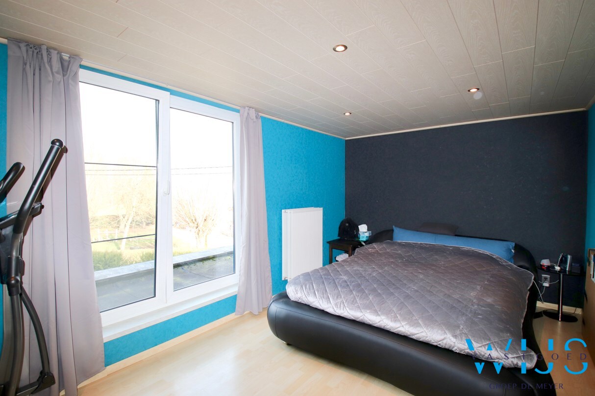 Landelijk gelegen halfopen bebouwing te Assenede 