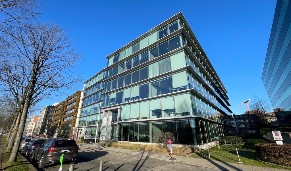Hedendaagse kantoren te huur in Onyx Building te Berchem