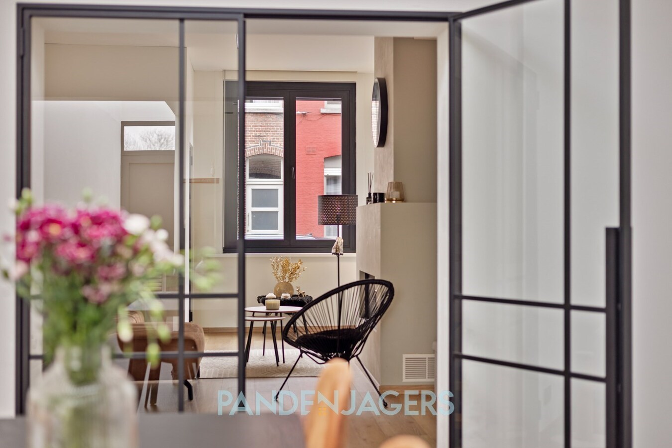 Volledig gerenoveerde woning met 3 slpks te Duffel 