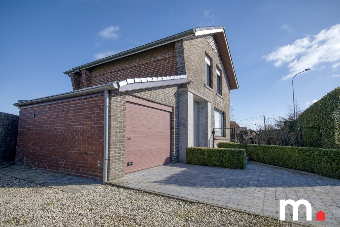 Villa met 3 slaapkamers tussen de velden  ! UNIEKE KANS ! 