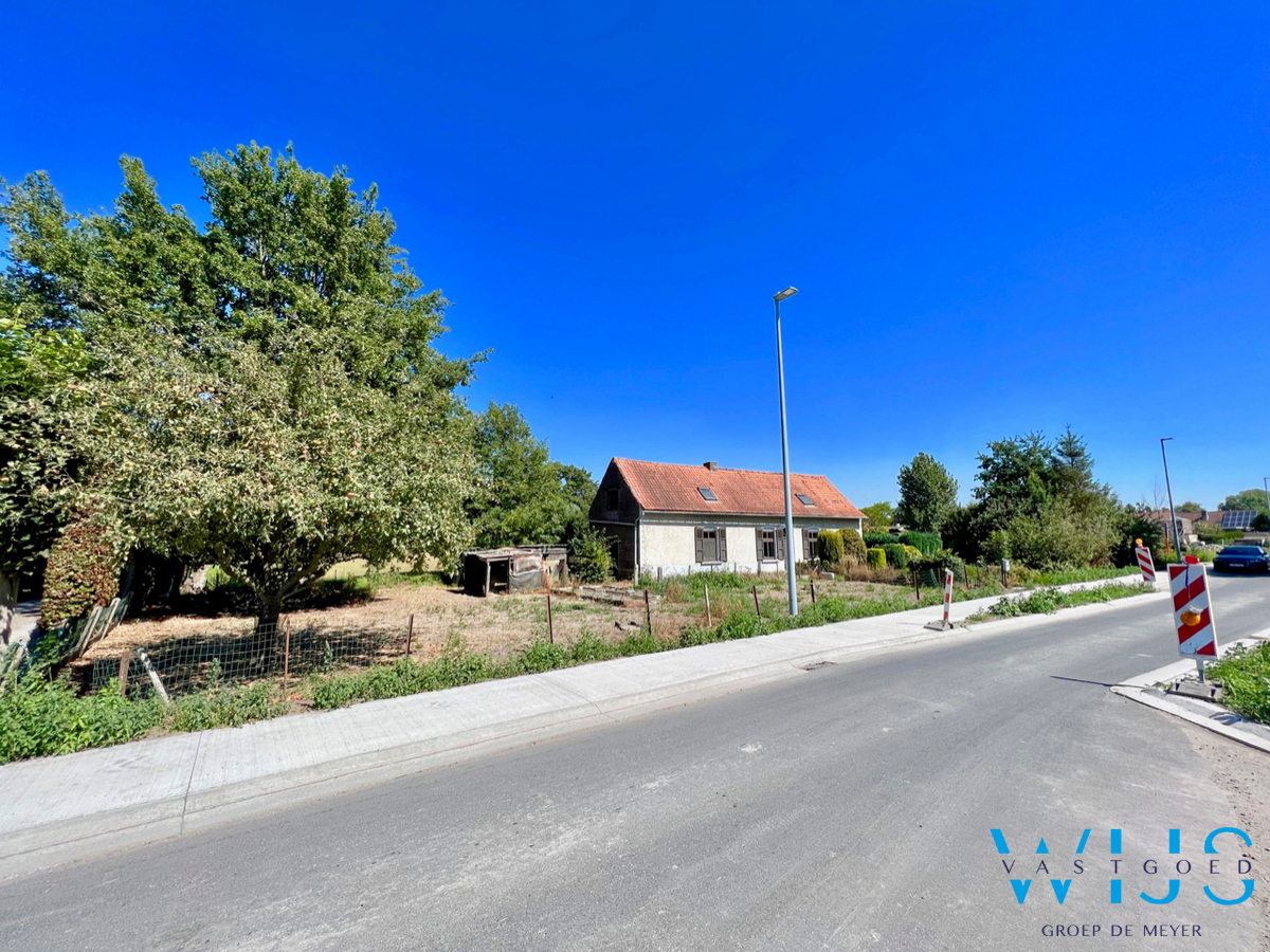 Fantastisch gelegen woonhuis op 1430m² te Lievegem ! 