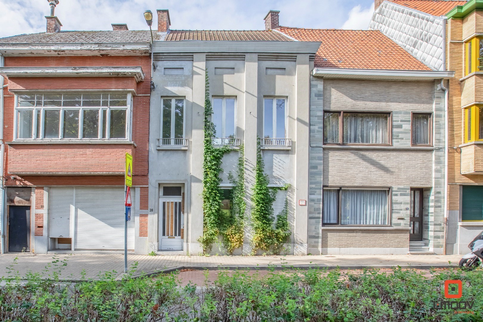 Te renoveren stadswoning met tuin op toplocatie! 