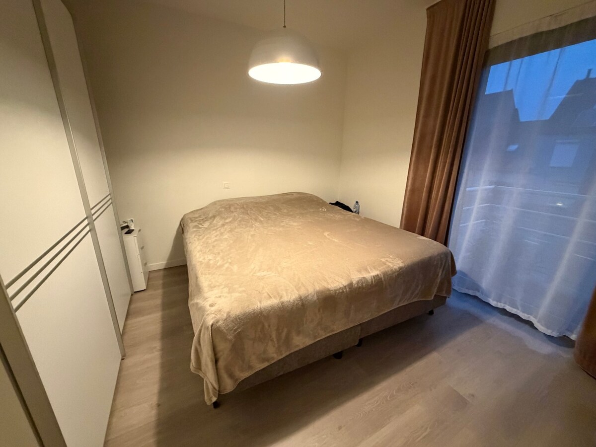 2-slpk-appartement mét ondergrondse staanplaats en berging 