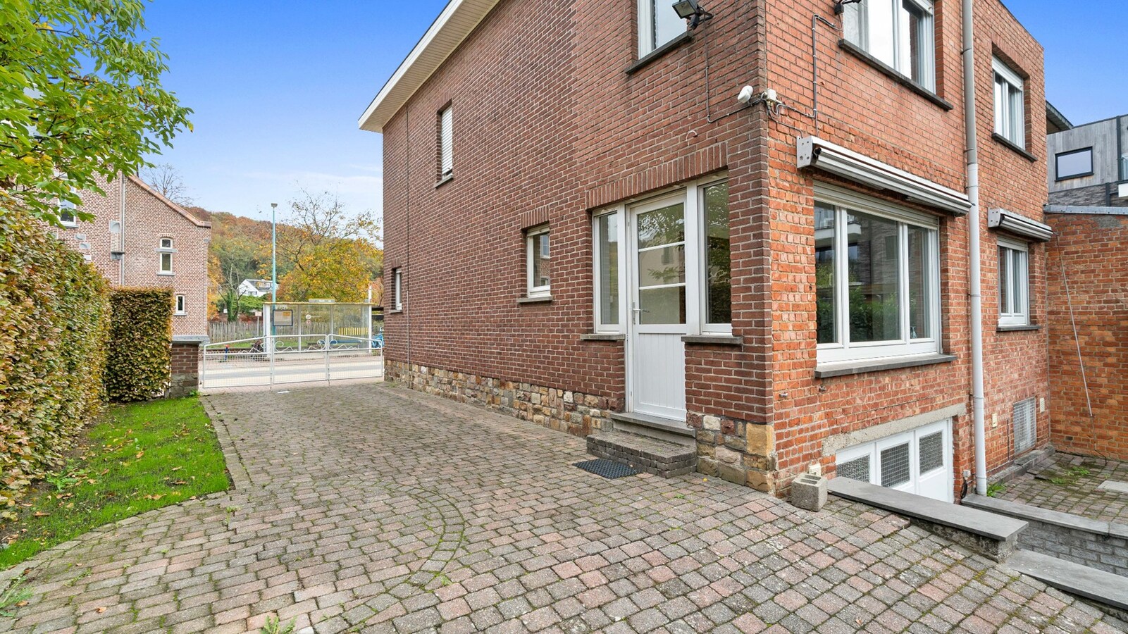 LINDEN centrum - grote woning + tuin 