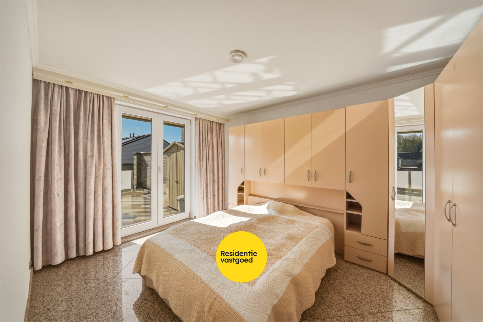 Instapklaar appartement met 2 slaapkamers en terras van 63 m² 
