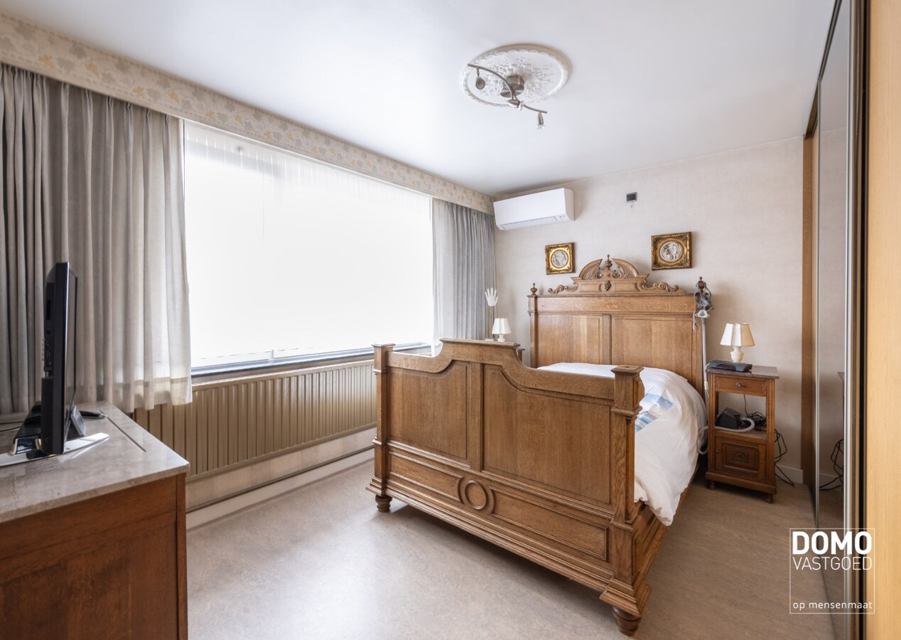 RUSTIG GELEGEN, RUIME WONING MET 4 SLAAPKAMERS, TUIN &amp; AANGRENZENDE STUDIO MET ENERGIELABEL D GELEGEN IN ALKEN 