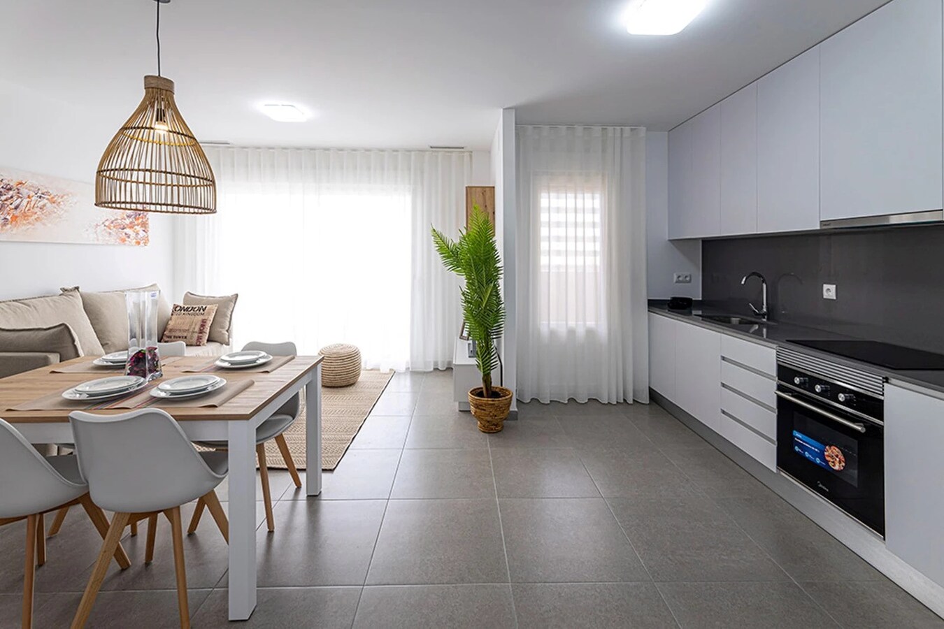 Modern appartement aan de zee in La Manga 