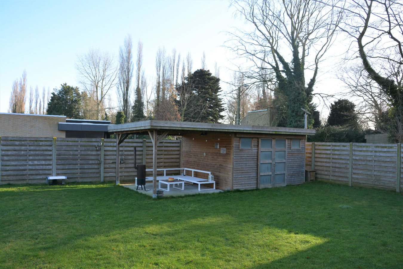 Klassevolle woning met grote tuin 