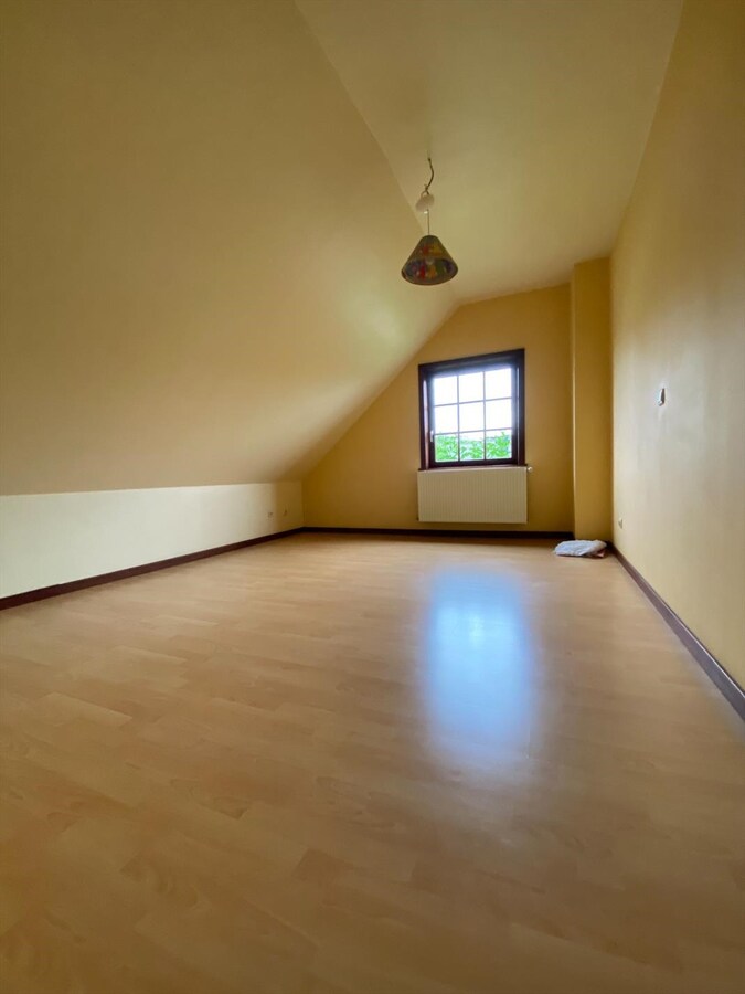 Woning met 3 slaapkamers en garage te Ichtegem 