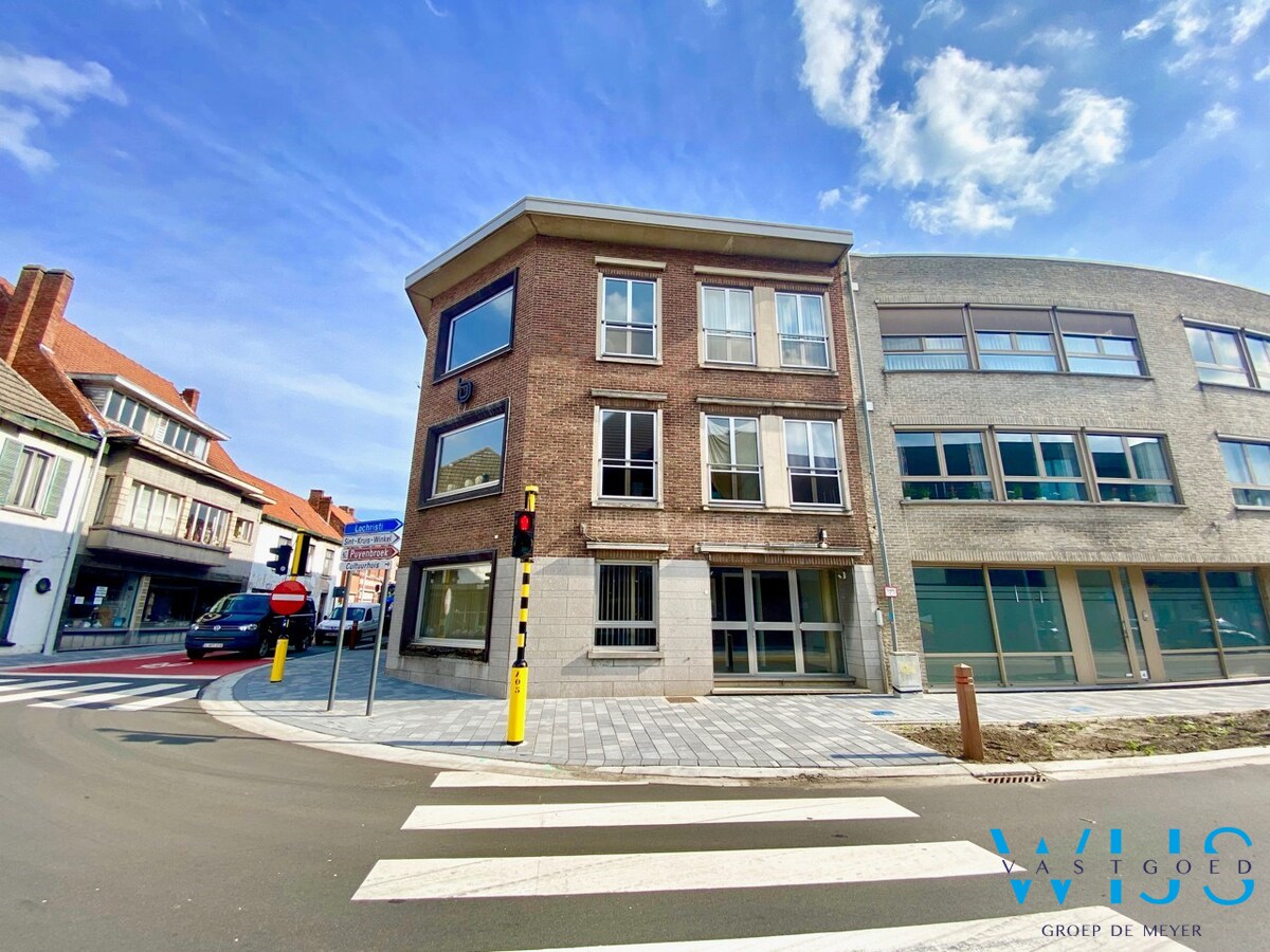 Goed gelegen handelspand te Wachtebeke ! 