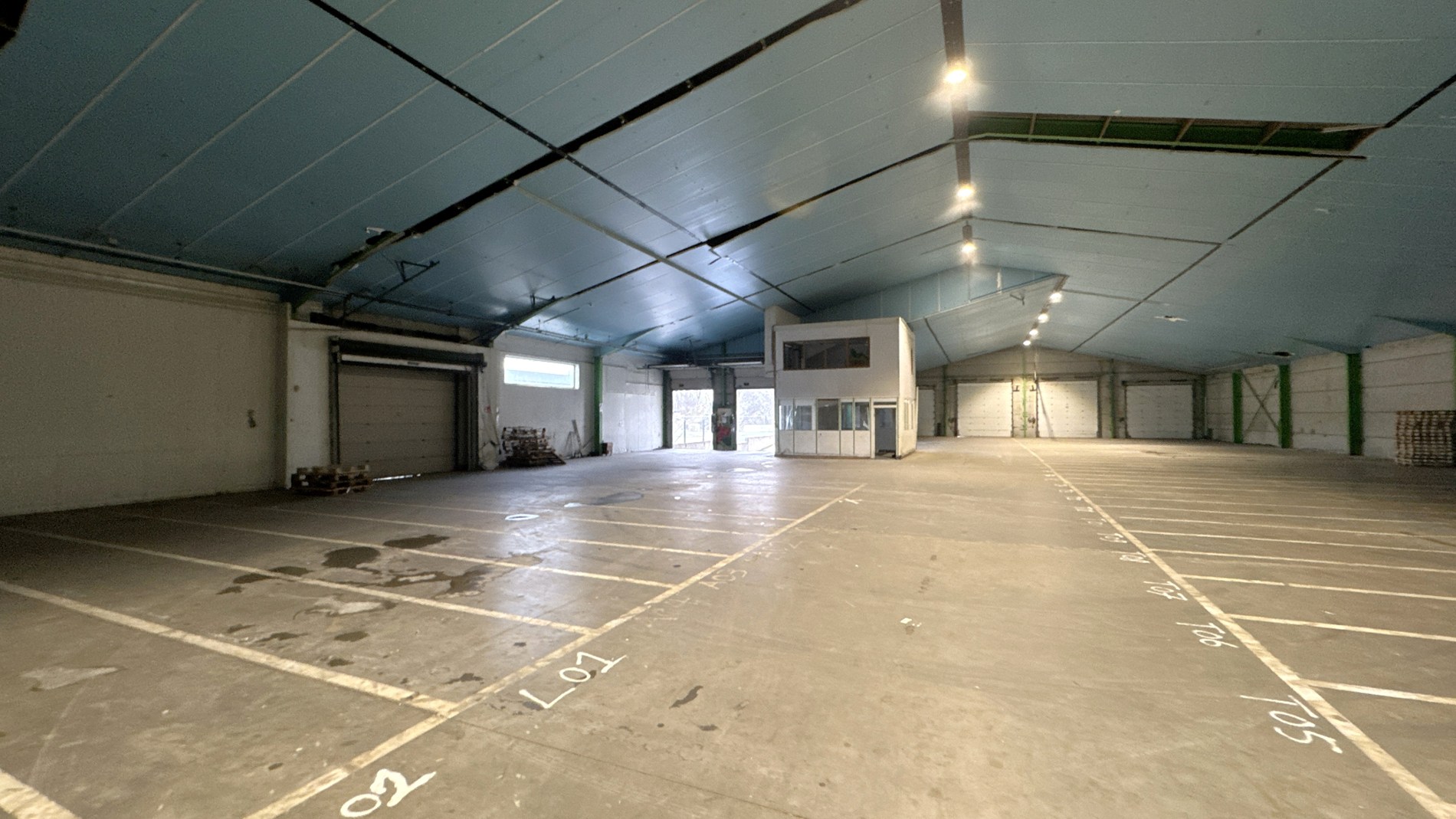 Bedrijfspand te huur aan Groothandelsmarkt Antwerpen