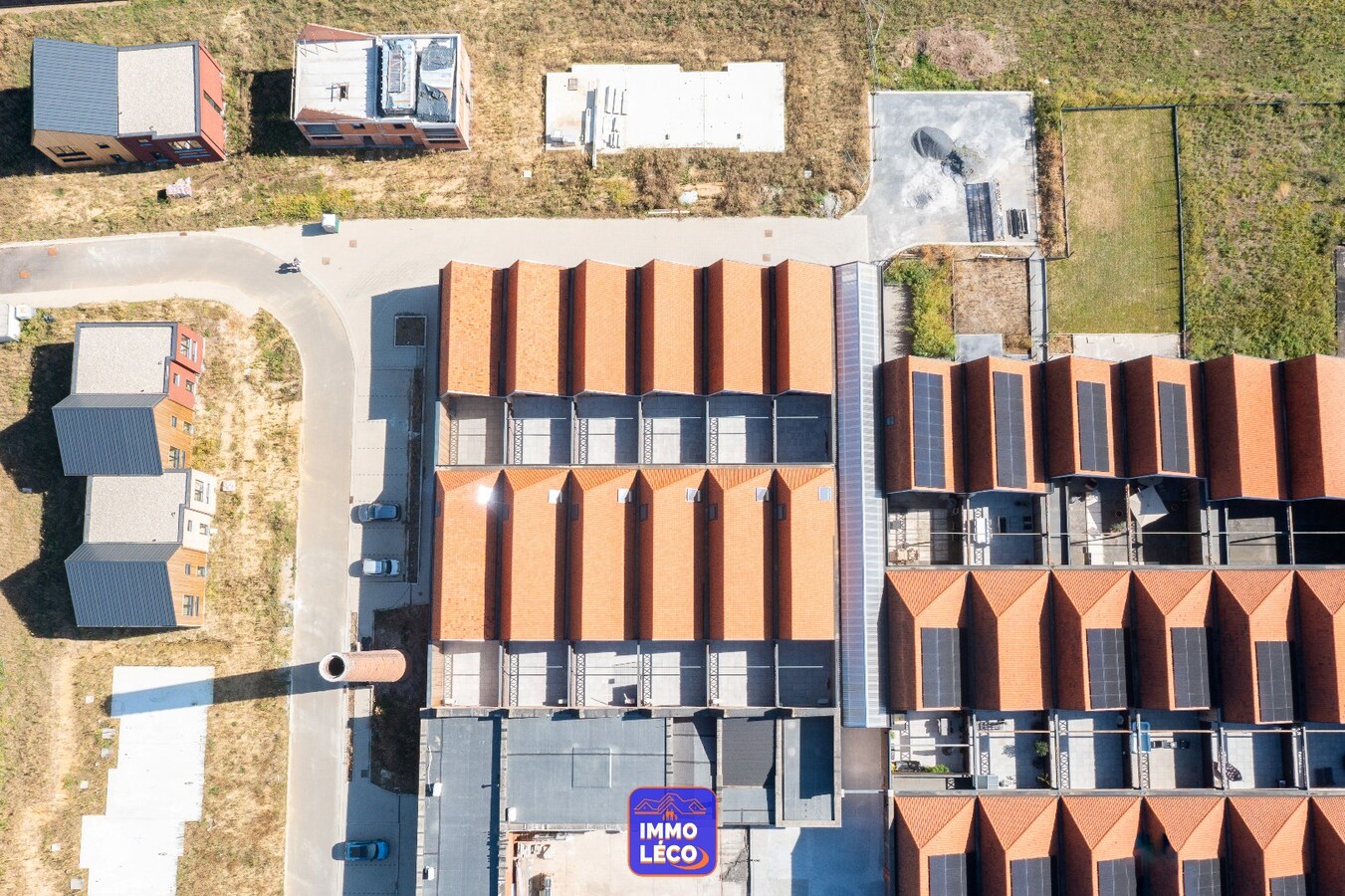 PHASE 2 "Le Village du Castert" 12 Lofts industriels, unique dans la région ! 