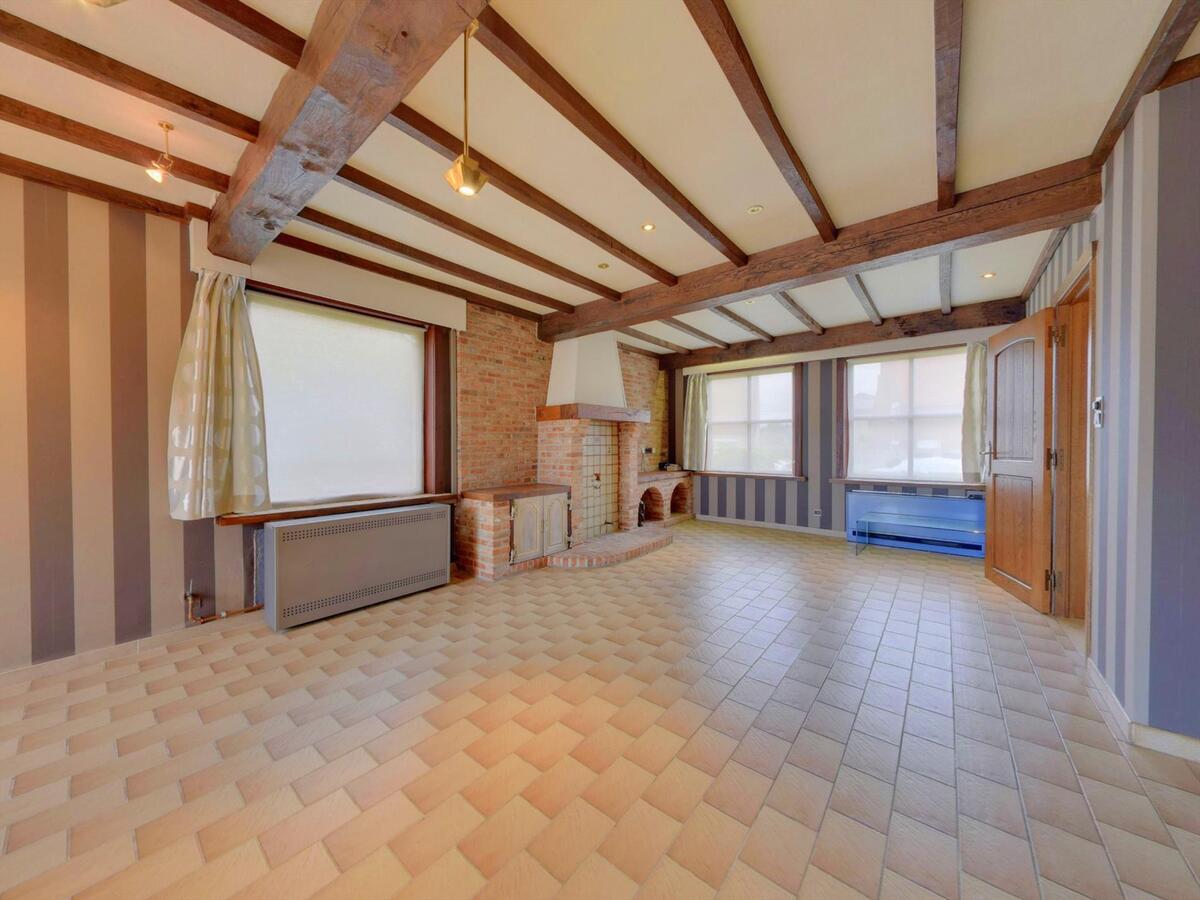 Villa in fermettestijl te Kortemark 