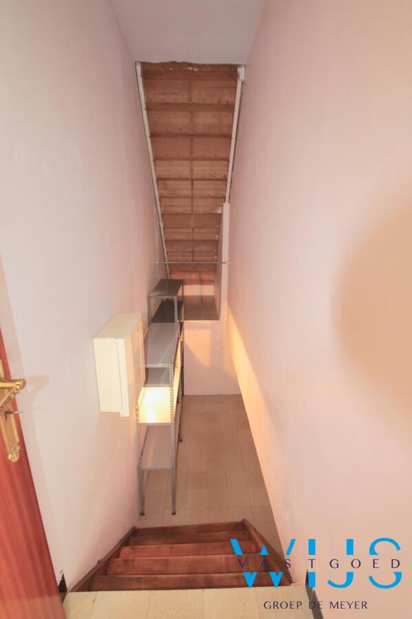 Super onderhouden woonhuis op een mooi perceel van 847 vierkante meter te ERTVELDE 