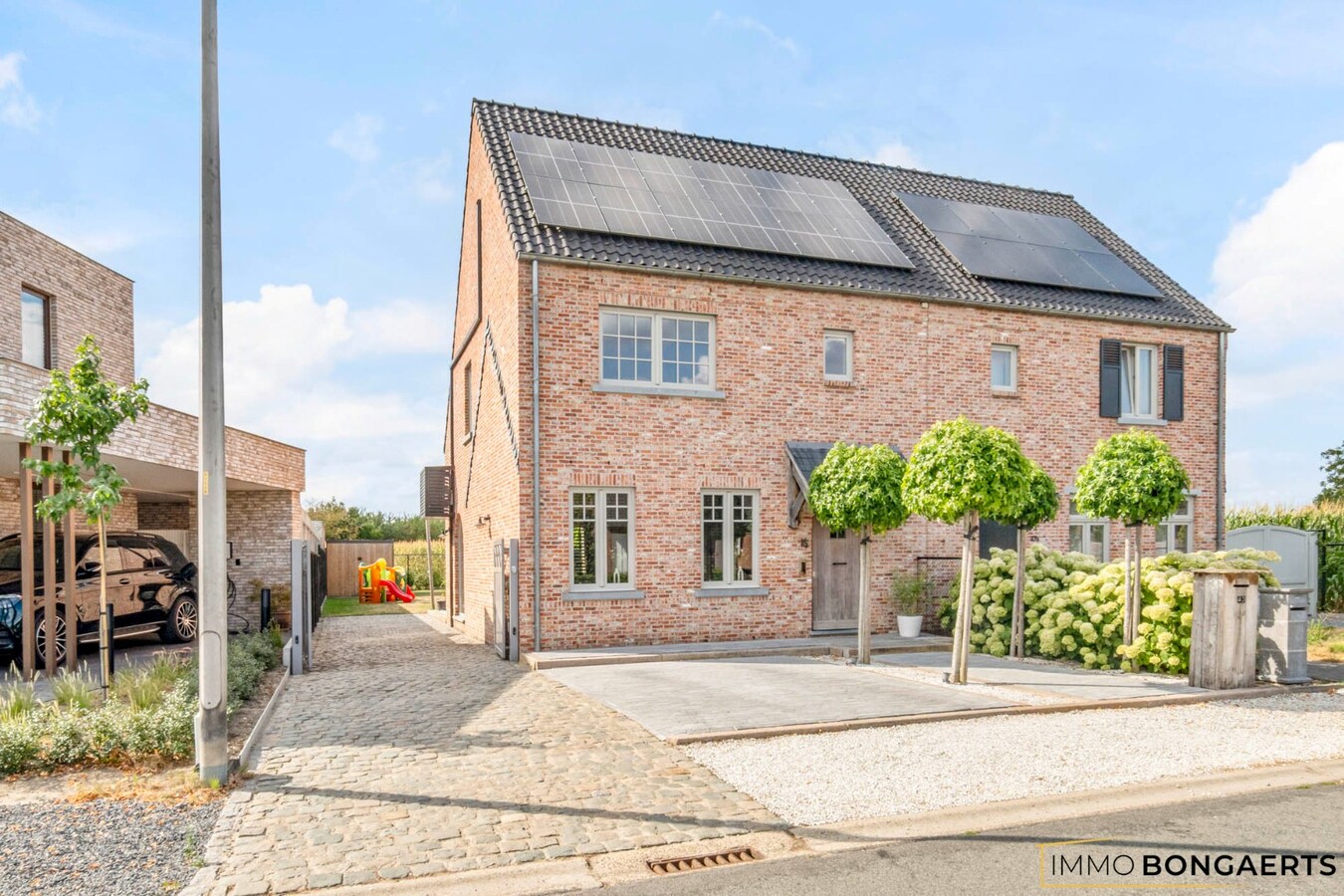 Instapklare woning met 3 slaapkamers 