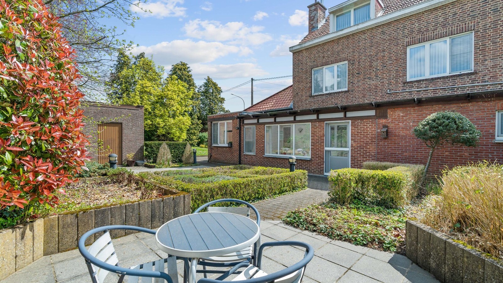 SINT JORIS WINGE - Ruime woning met grote tuin en 4-6 slpk 