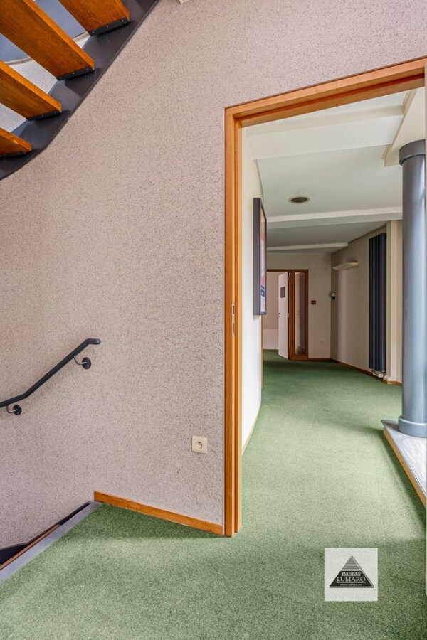 Burgerhuis 'Den Golden Naegel' - aan de Markt - lift - overdekte parking 