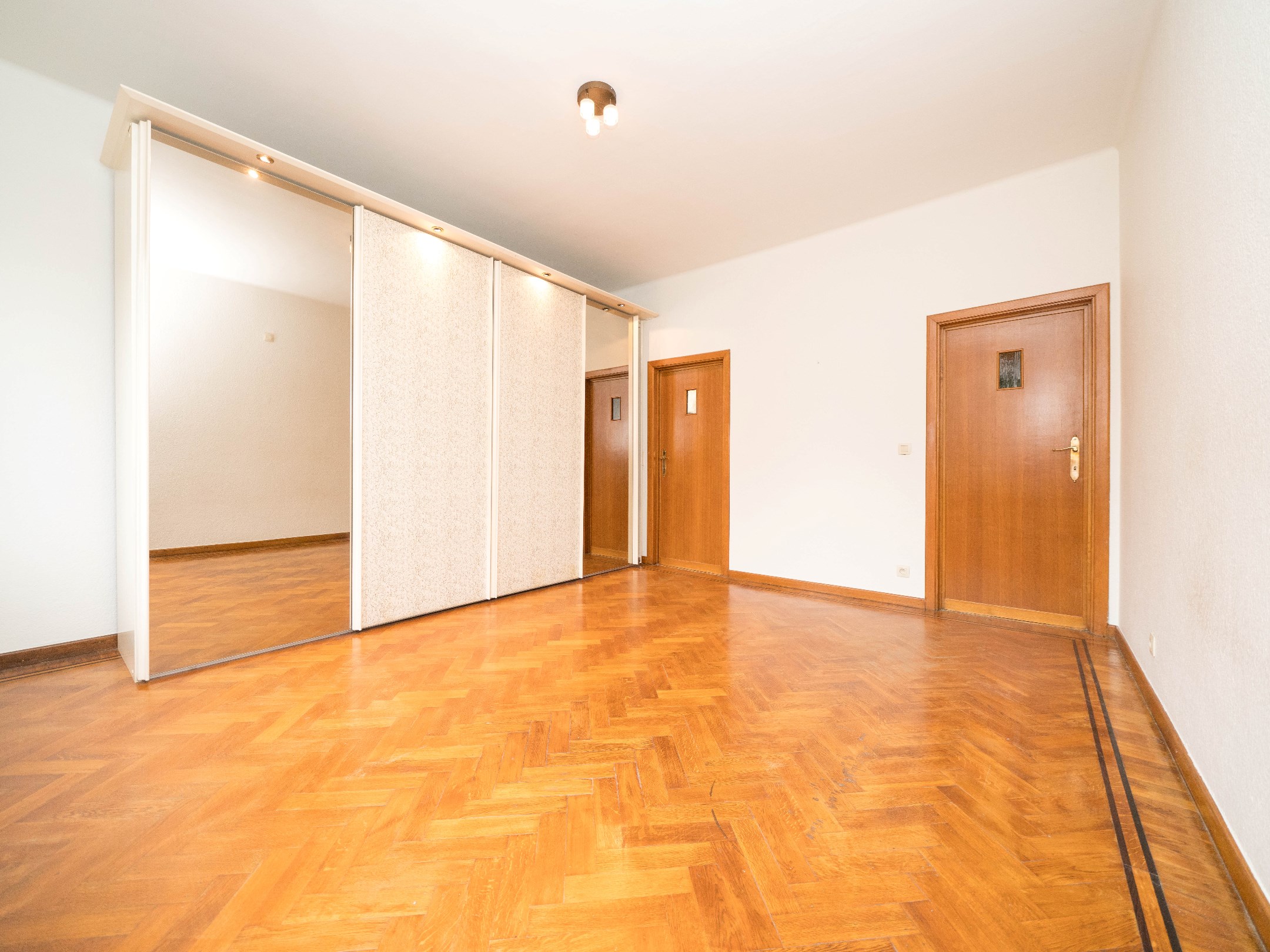 Ruime, karaktervolle woning met 4/5 kamers en tuin 