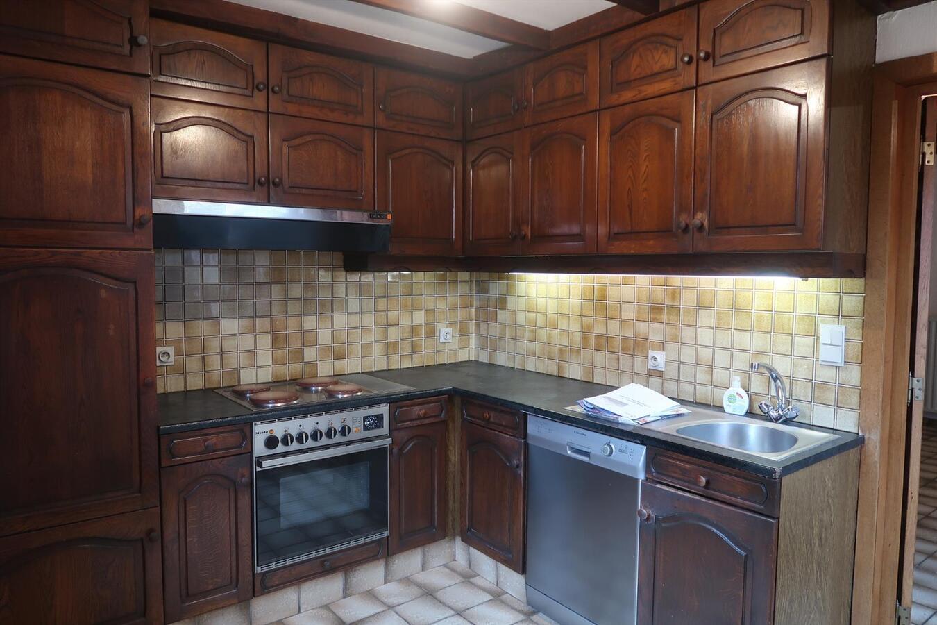 Verrassend ruime woning vlakbij het centrum van Houthulst 