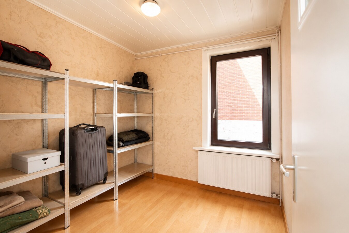 Interessante investeringsopportuniteit: opbrengsteigendom met drie appartementen in Sint-Niklaas 