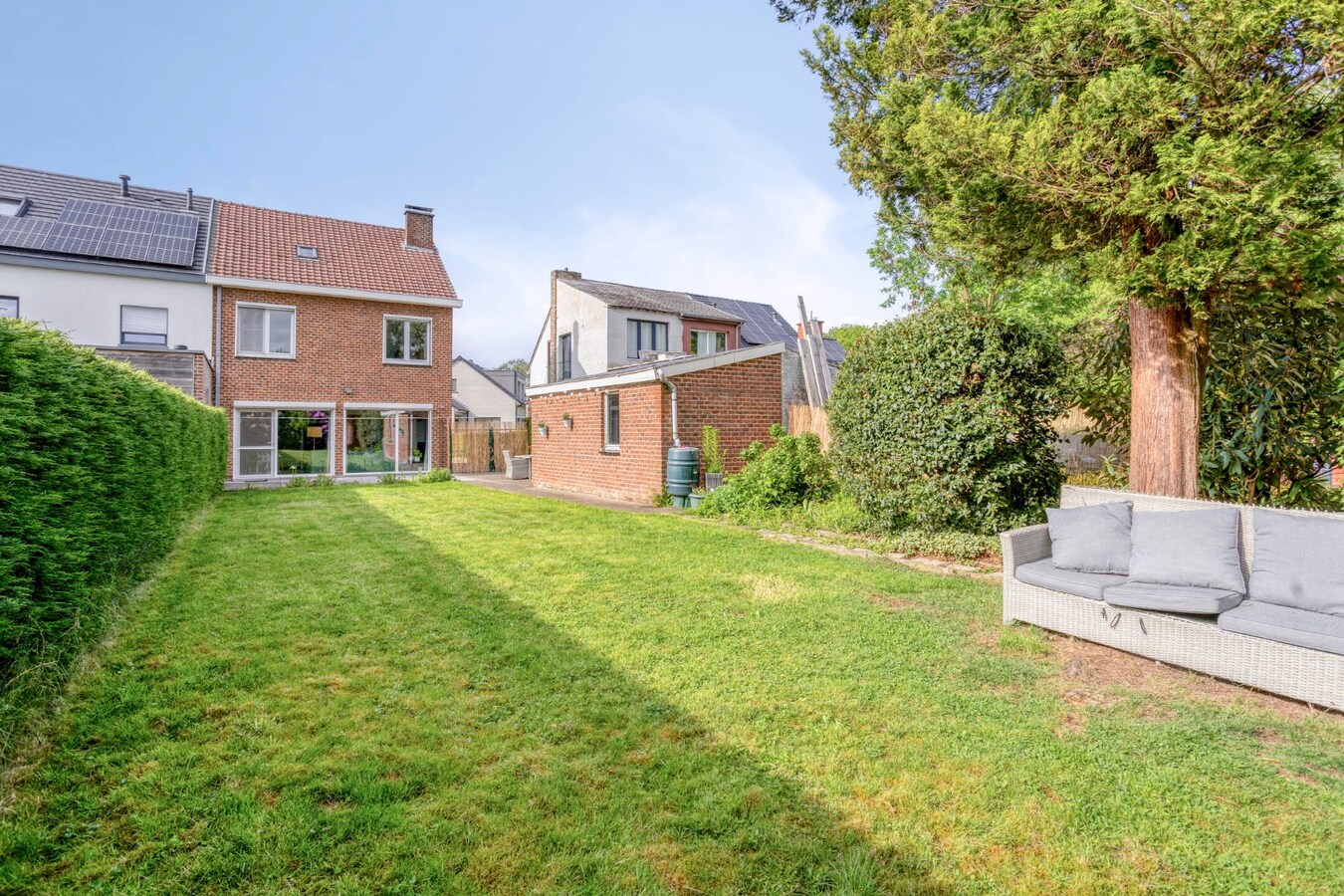 Prachtig HOB met 4 slaapkamers, garage en zonnige tuin 