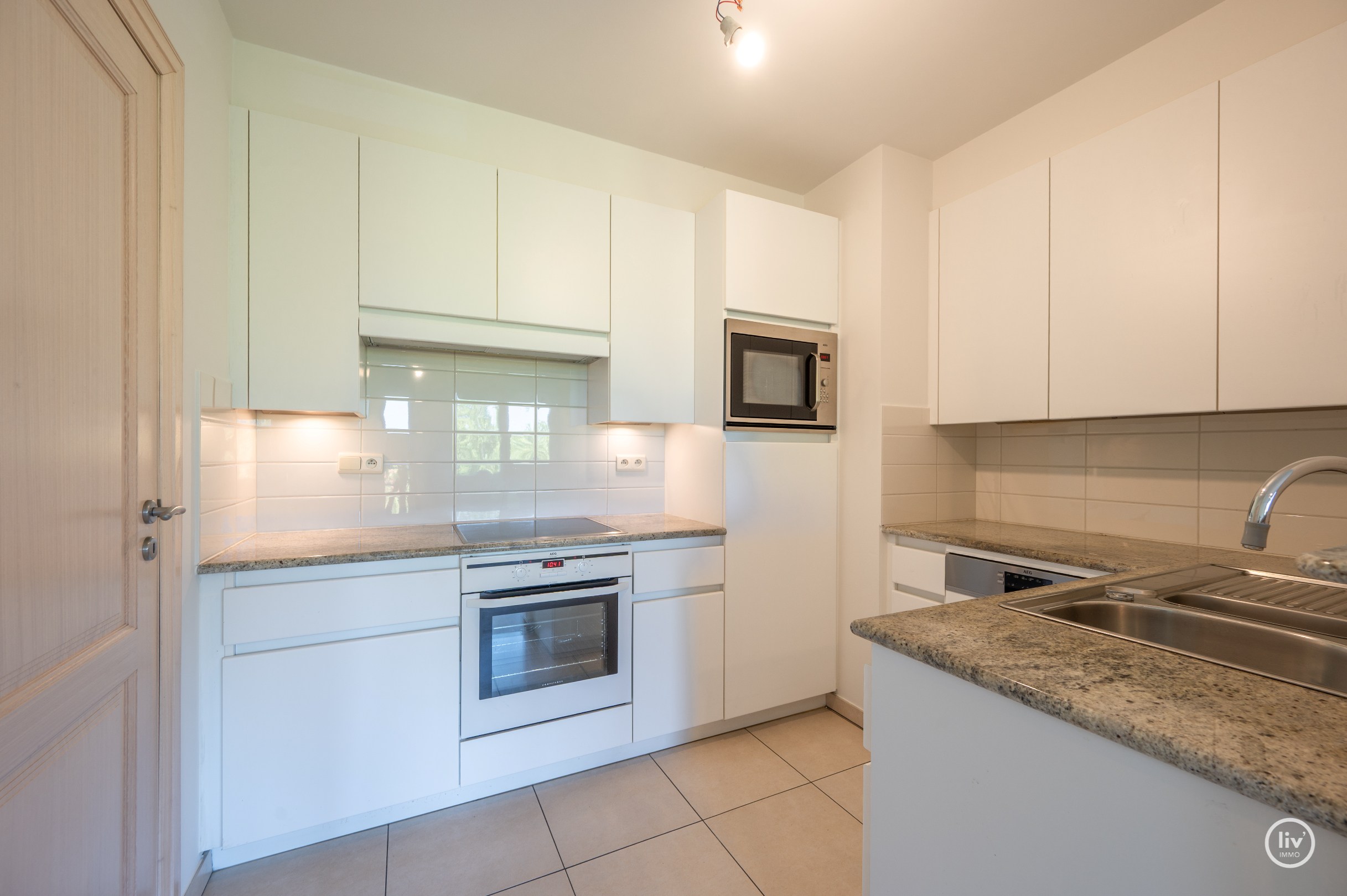 Instapklaar twee slaapkamer appartement op een toplocatie te Knokke. 