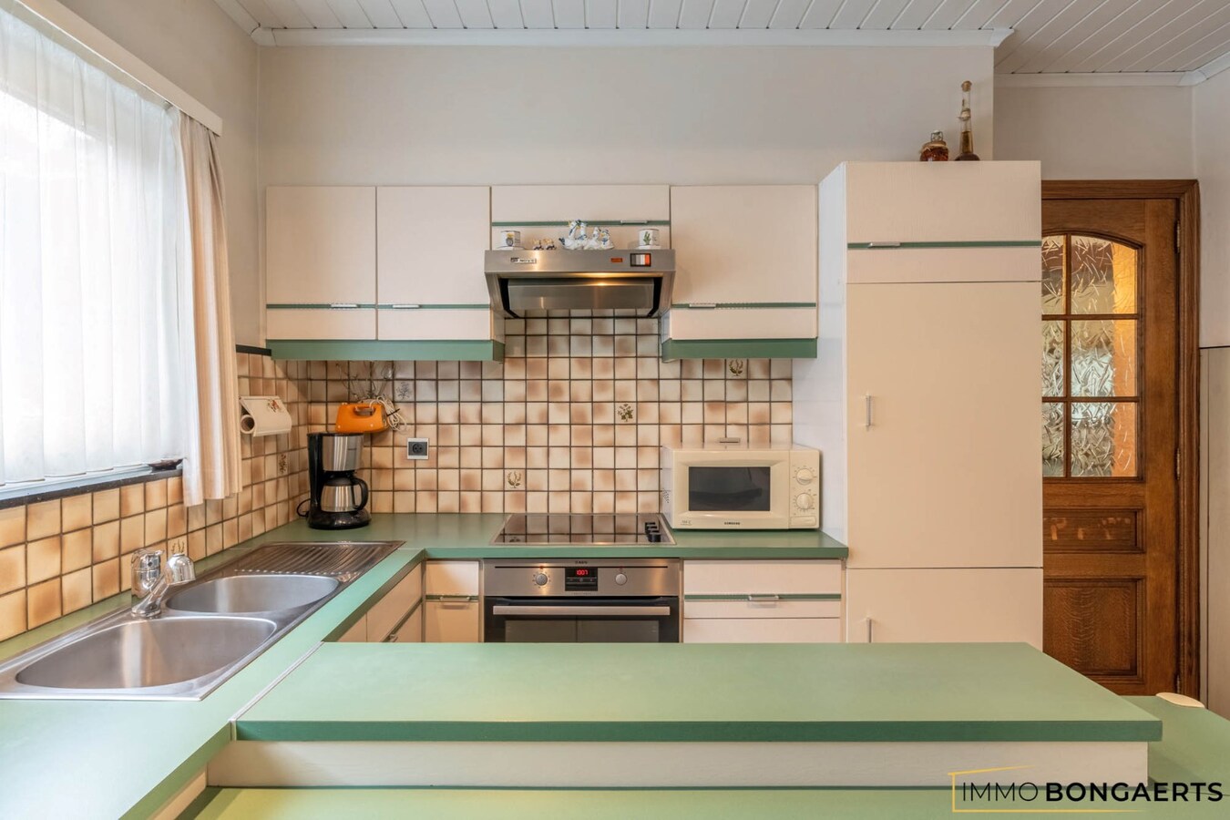 Ruime woning met tuin, garage en 3 slaapkamers in Oudsbergen . 