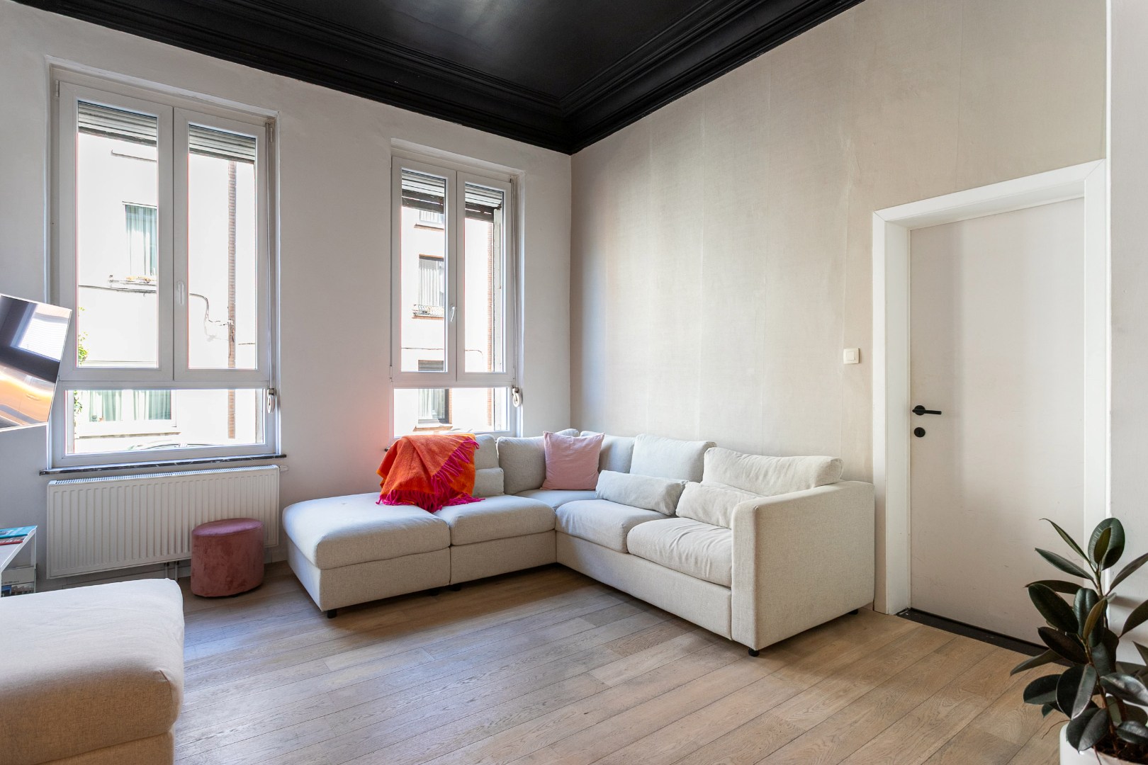 Karaktervolle woning met 3 slpk en terras te centrum Halle 