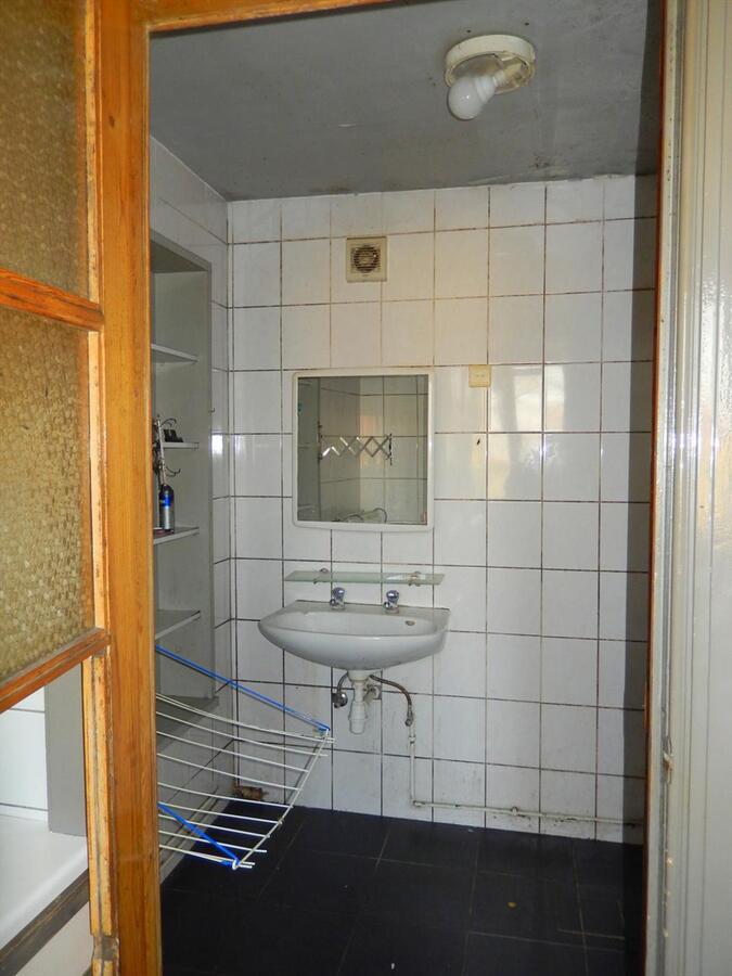 Te renoveren woning of beleggingsgrond 