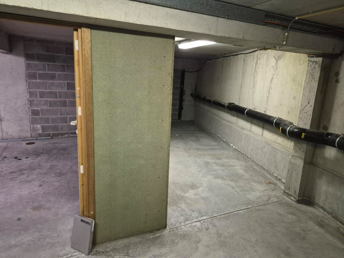 Ondergrondse parkeerplaats en kelder 