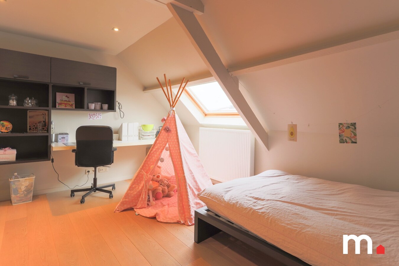 Handelspand met woonst te Heule ! 