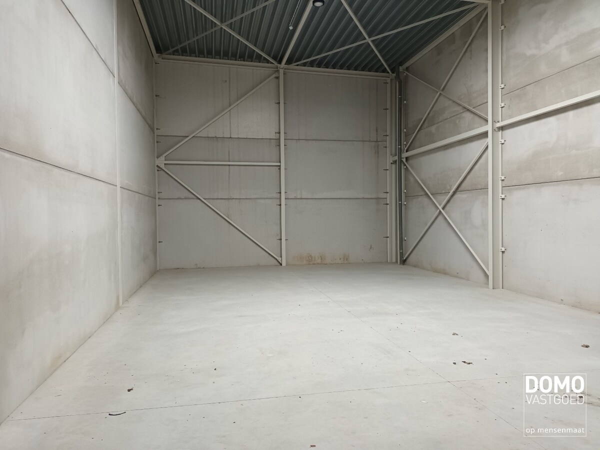 Centraal gelegen KMO-unit langs de grote ring van Hasselt 