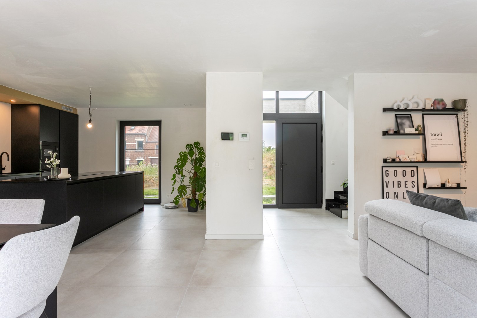 Recente stijlvolle gezinswoning met 3 slpk te Beersel 