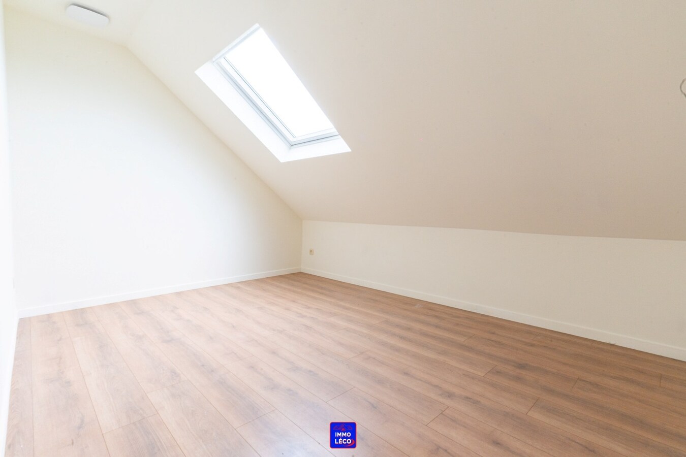 Appartement neuf "DUPLEX" avec grande terrasse, idéal investisseurs ! 