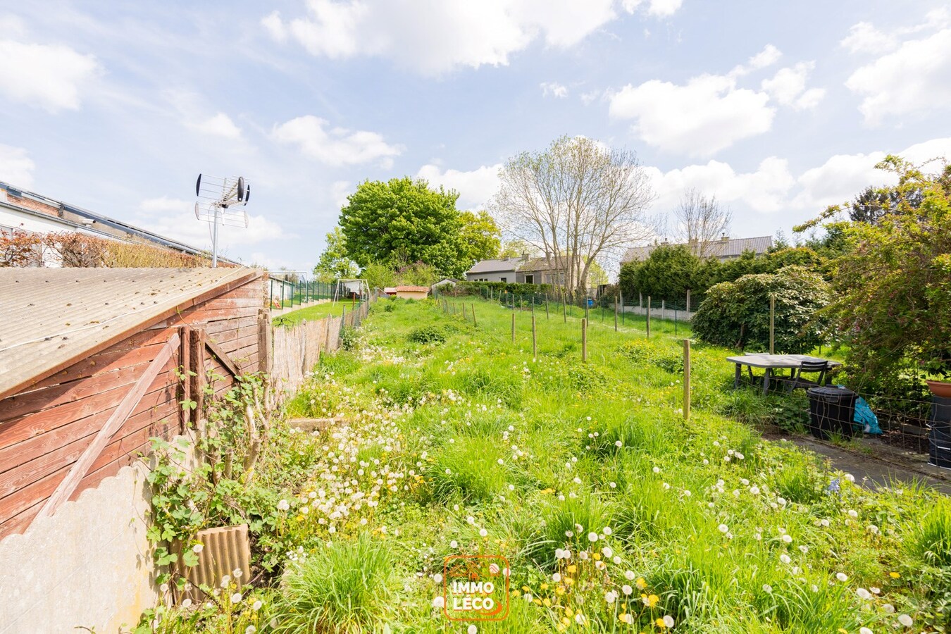 Maison avec grand jardin, idéale 1er achat ou investissement ! 