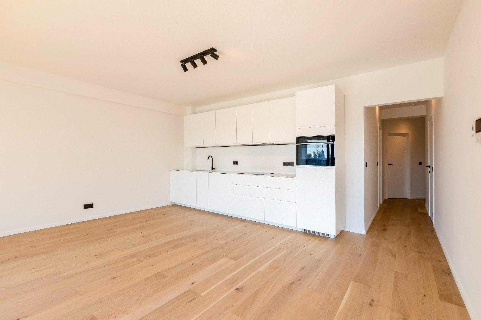 Prachtig gerenoveerd 3 slaapkamerappartement te Sint-Lievenslaan 
