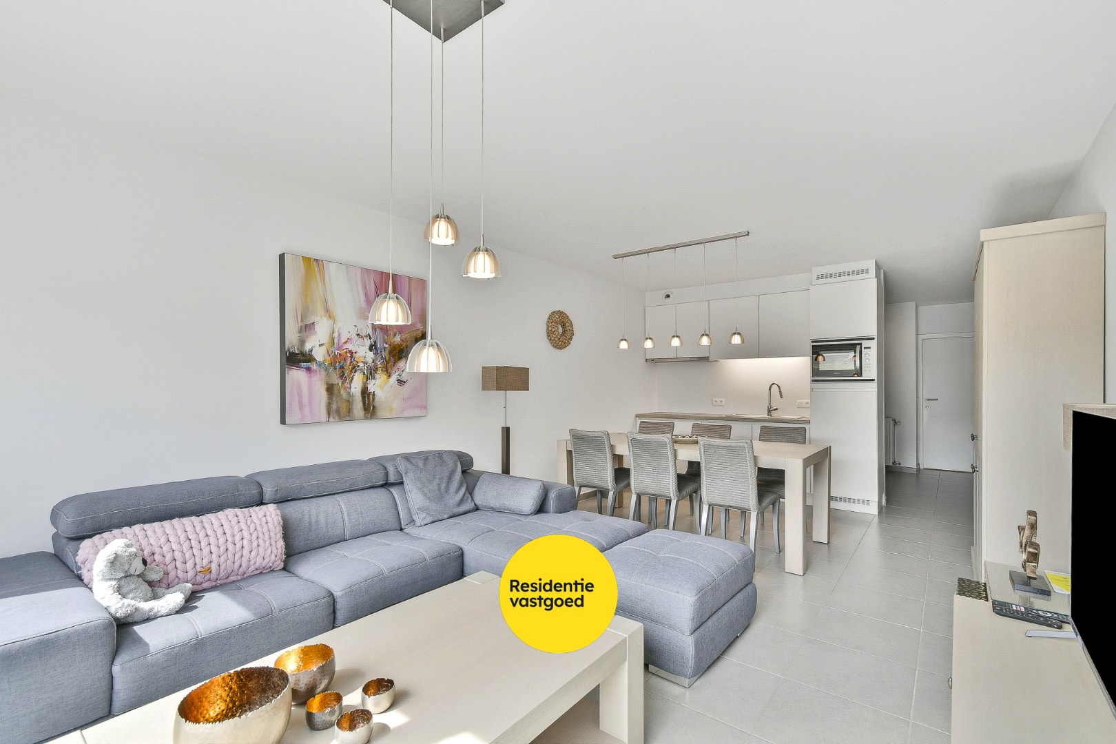 Instapklaar gelijkvloers appartement met zonnig terras 