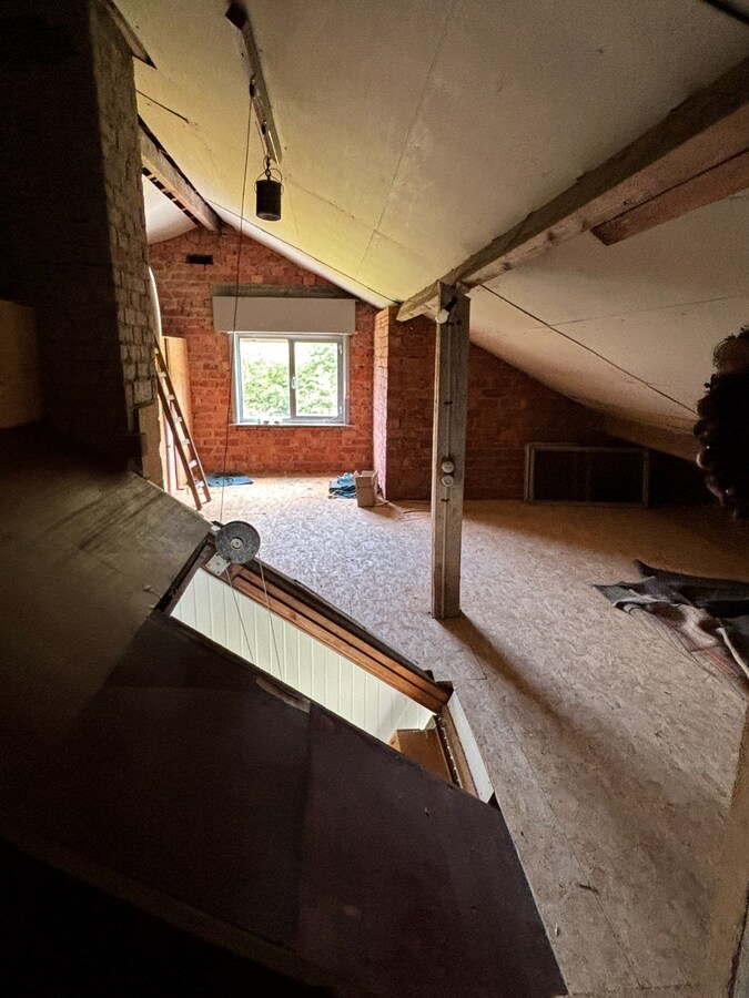 Te renoveren woning op een Zuid perceel 767 m² 