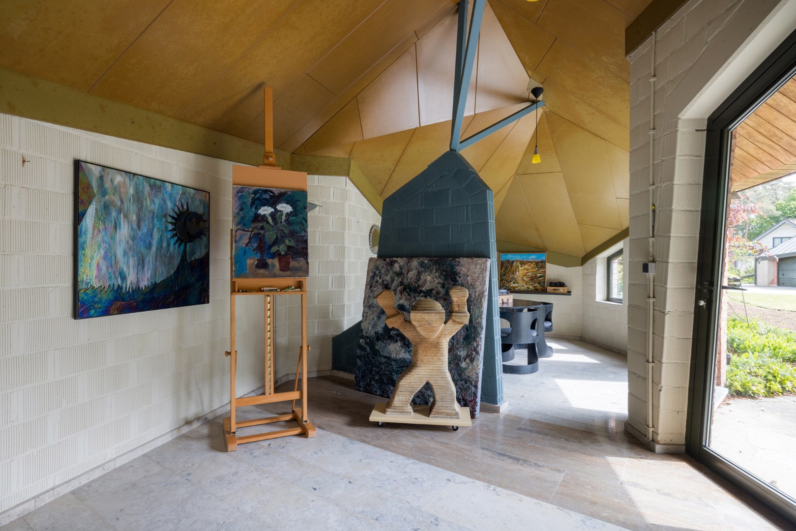 Een uitzonderlijke villa waar architectuur, natuur en kunst in perfecte harmonie samenkomen 