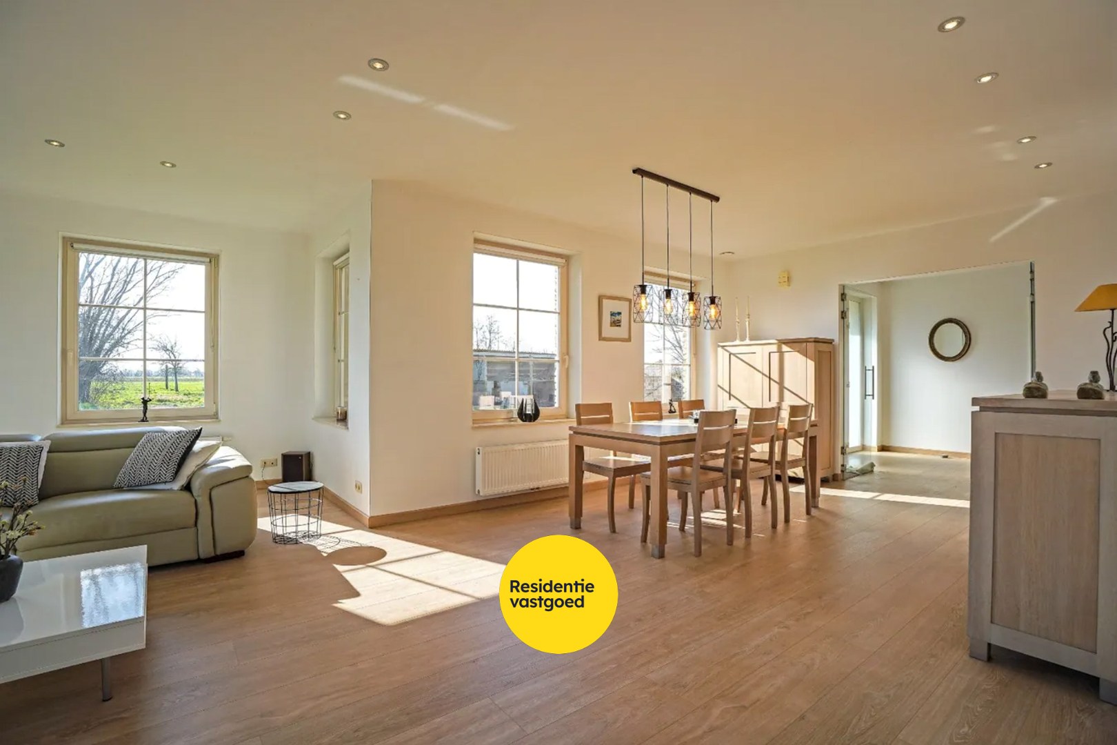 Recente open bebouwing (2019) op een perceel van maar liefst 44.888 m² 