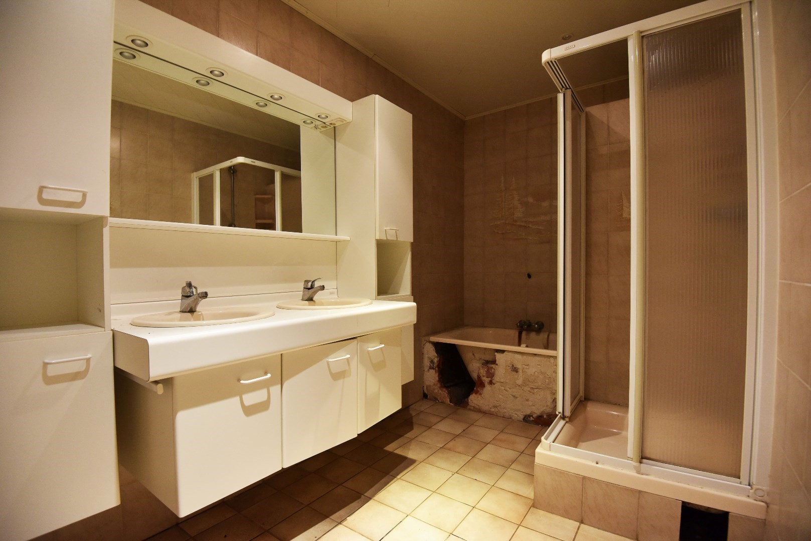 Ruime woning met 4 slpks op 1.042m² rustig gelegen te Lembeke 