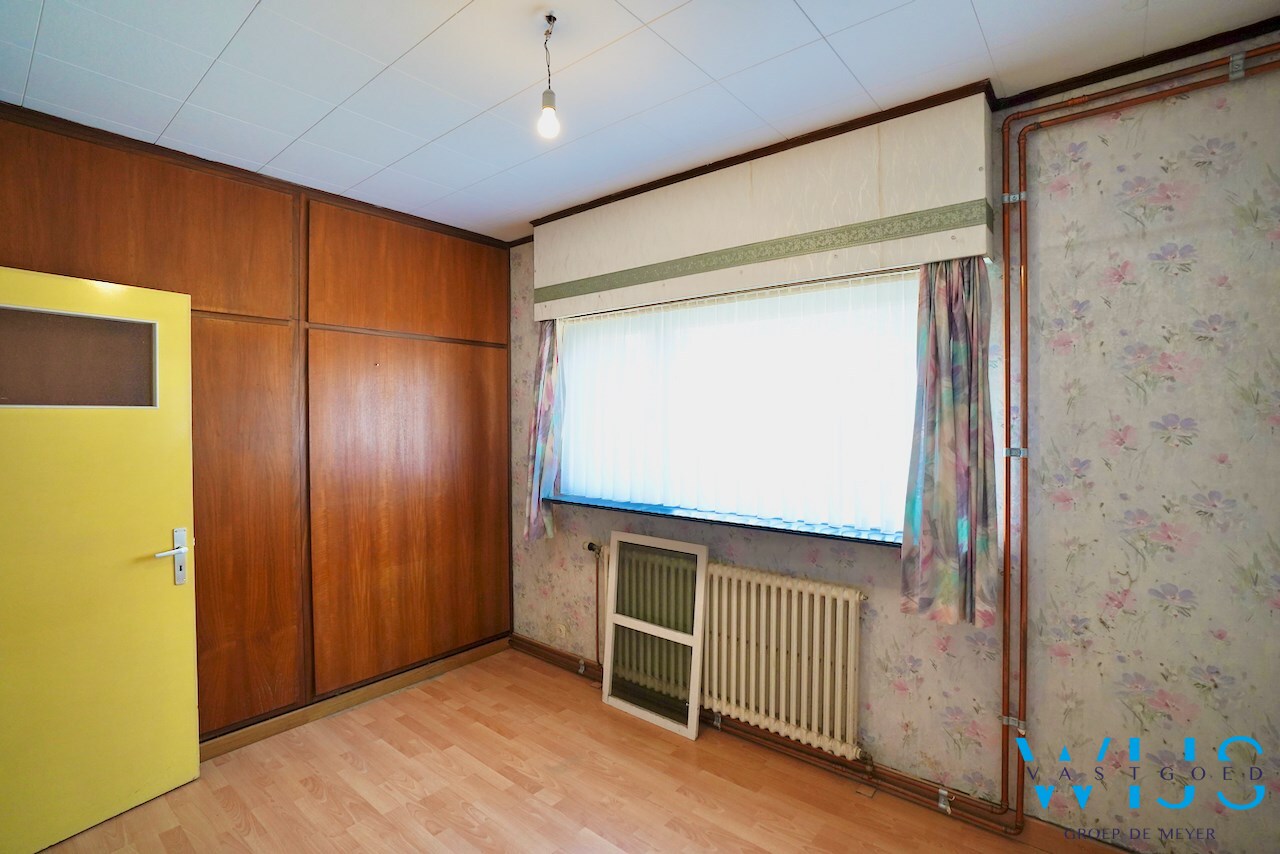 Alleenstaande bungalow op 793m² te Wippelgem ! 