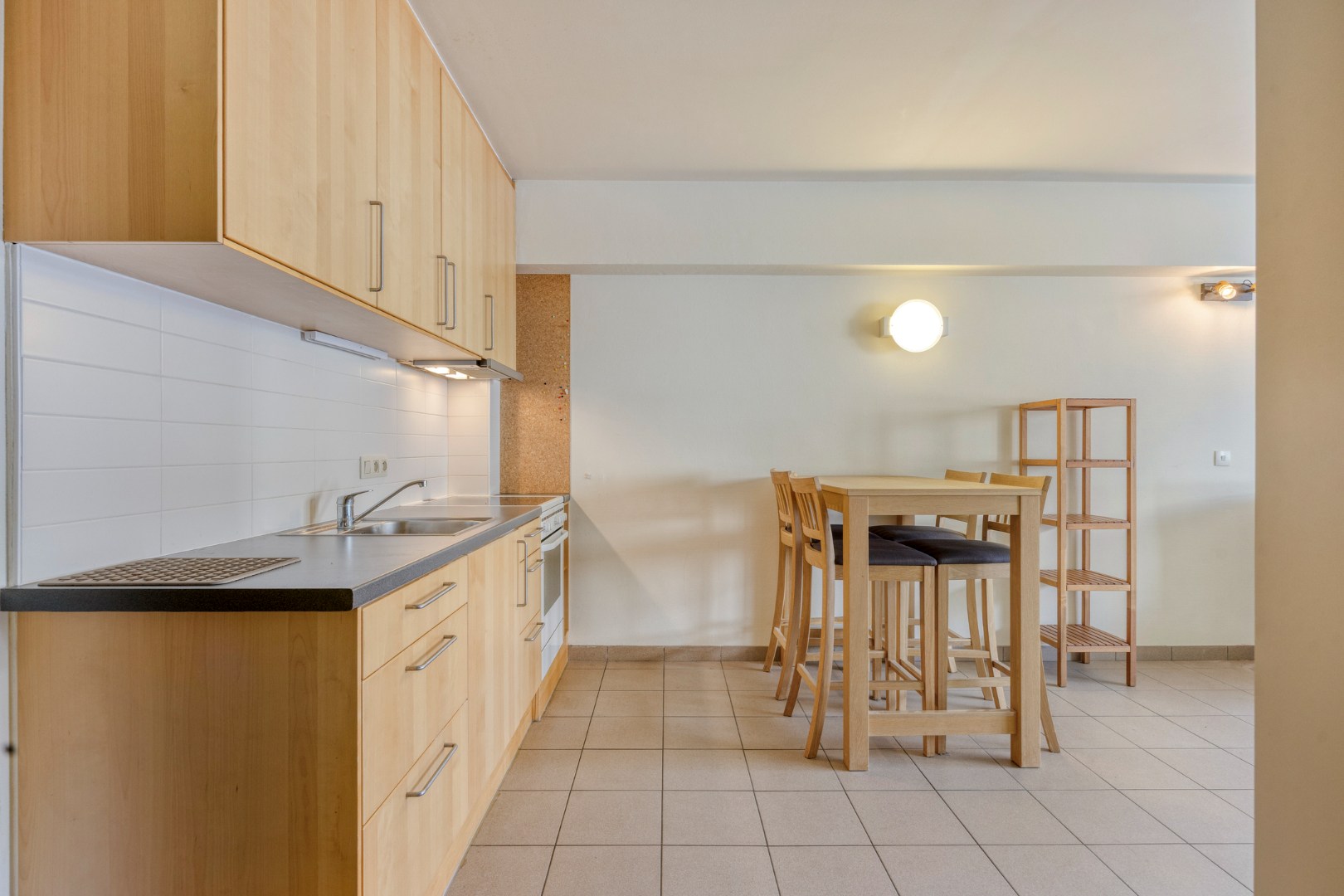 Studio met garagebox in Leuven! - EPC 101 kWh/m² - bewoonbare opp. 40 m² 