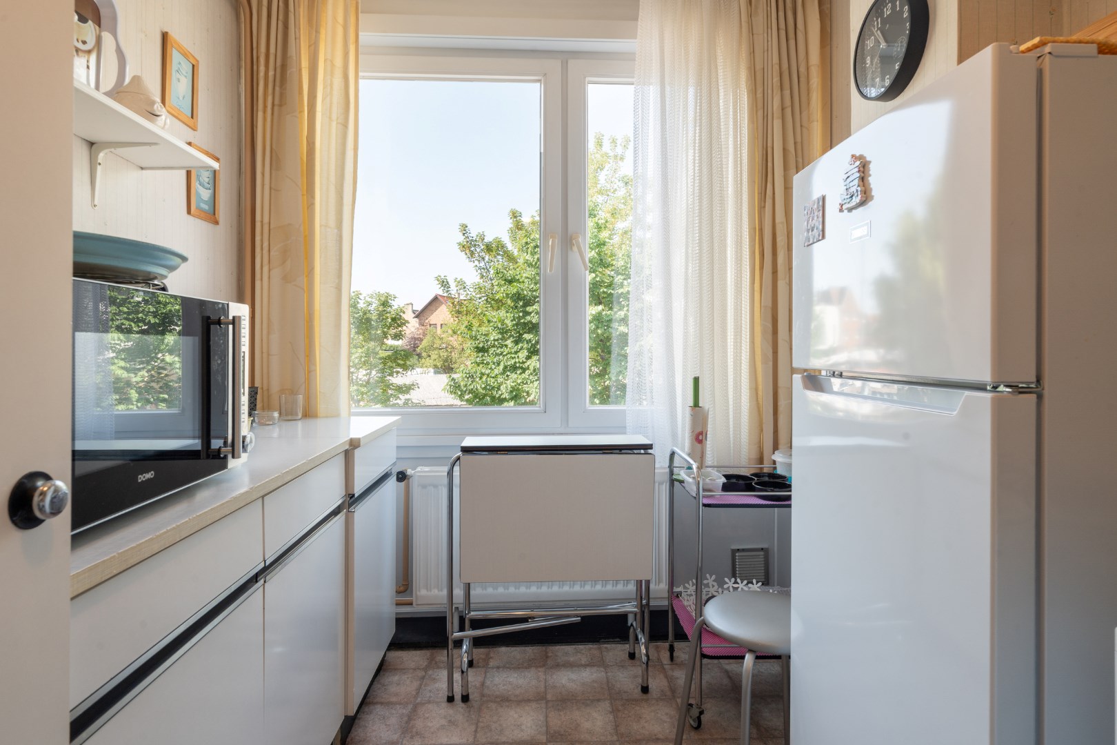 APPARTEMENT À RAFRAÎCHIR DE 2 CHAMBRES À MARIAKERKE 